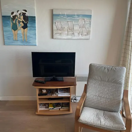 Appartement Appt Plein Centre , Face Avec Parking