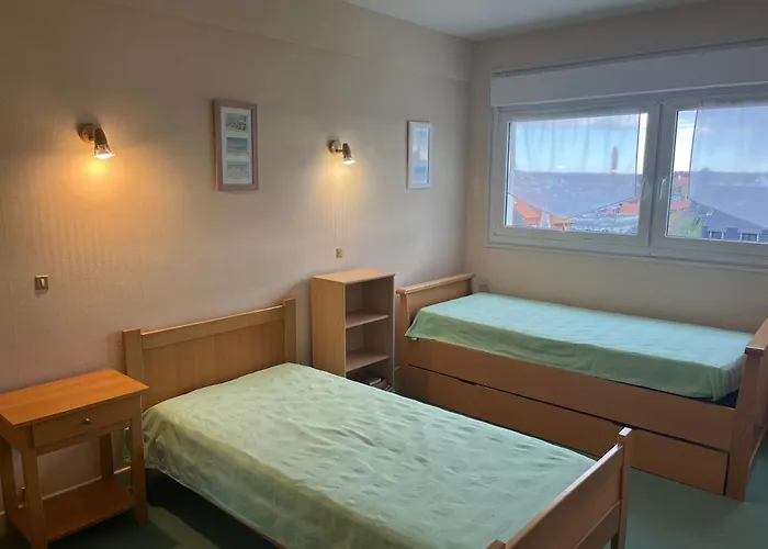 Appartement Appt Plein Centre , Face Avec Parking