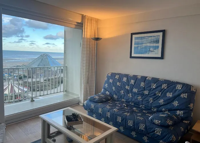 Appt Plein Centre , Face Avec Parking Appartement